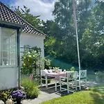 Historic And Outstanding Summer House In 度假居 Rørvig