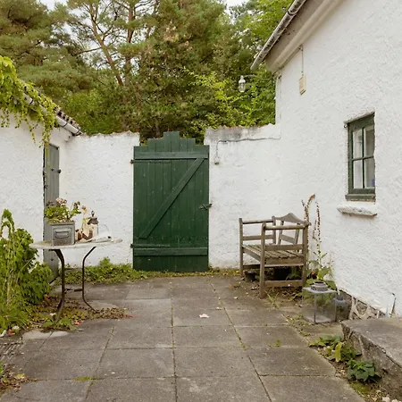 Dom wakacyjny Historic And Outstanding Summer House In